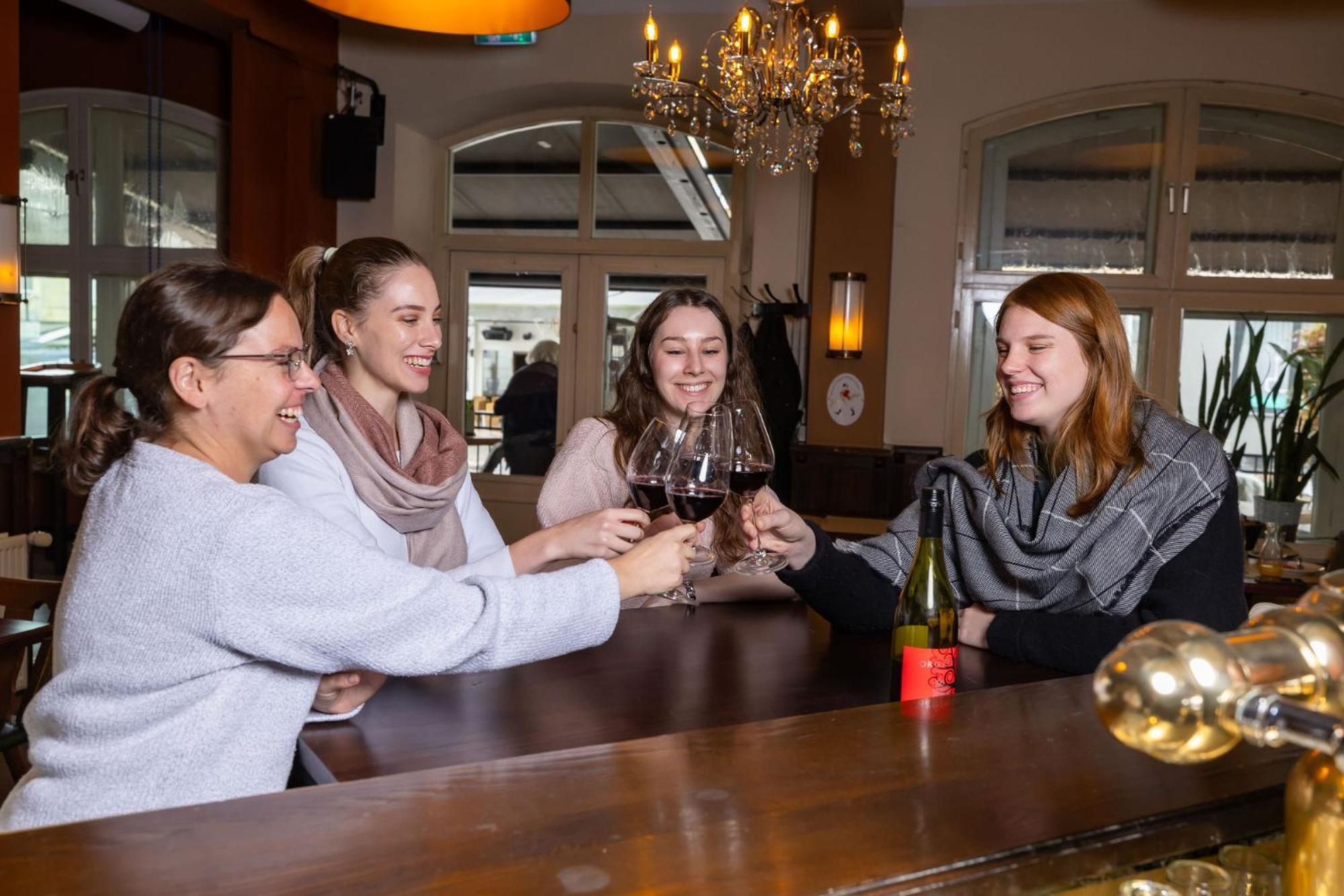 Hotel 1711 Valkenburg aan de Geul ภายนอก รูปภาพ